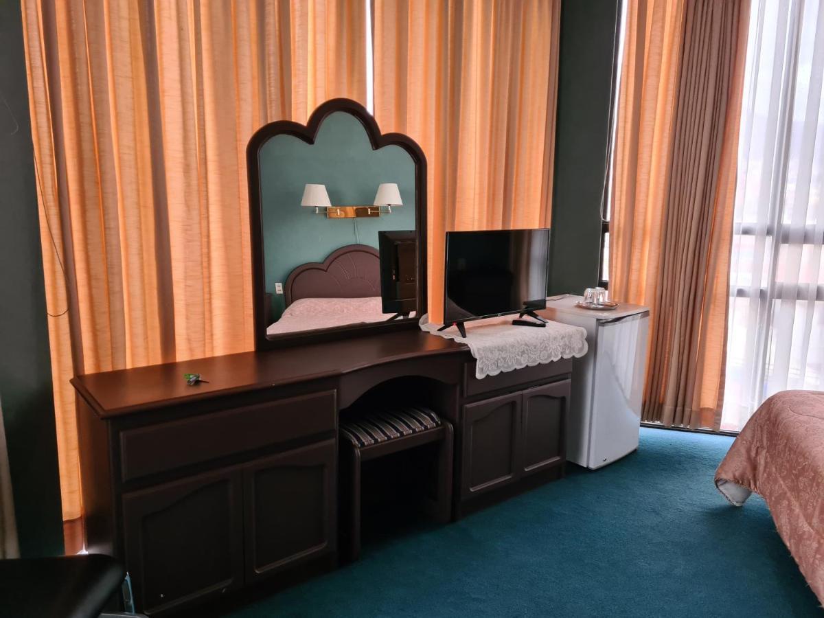 סוקרה Glorieta Hotel מראה חיצוני תמונה